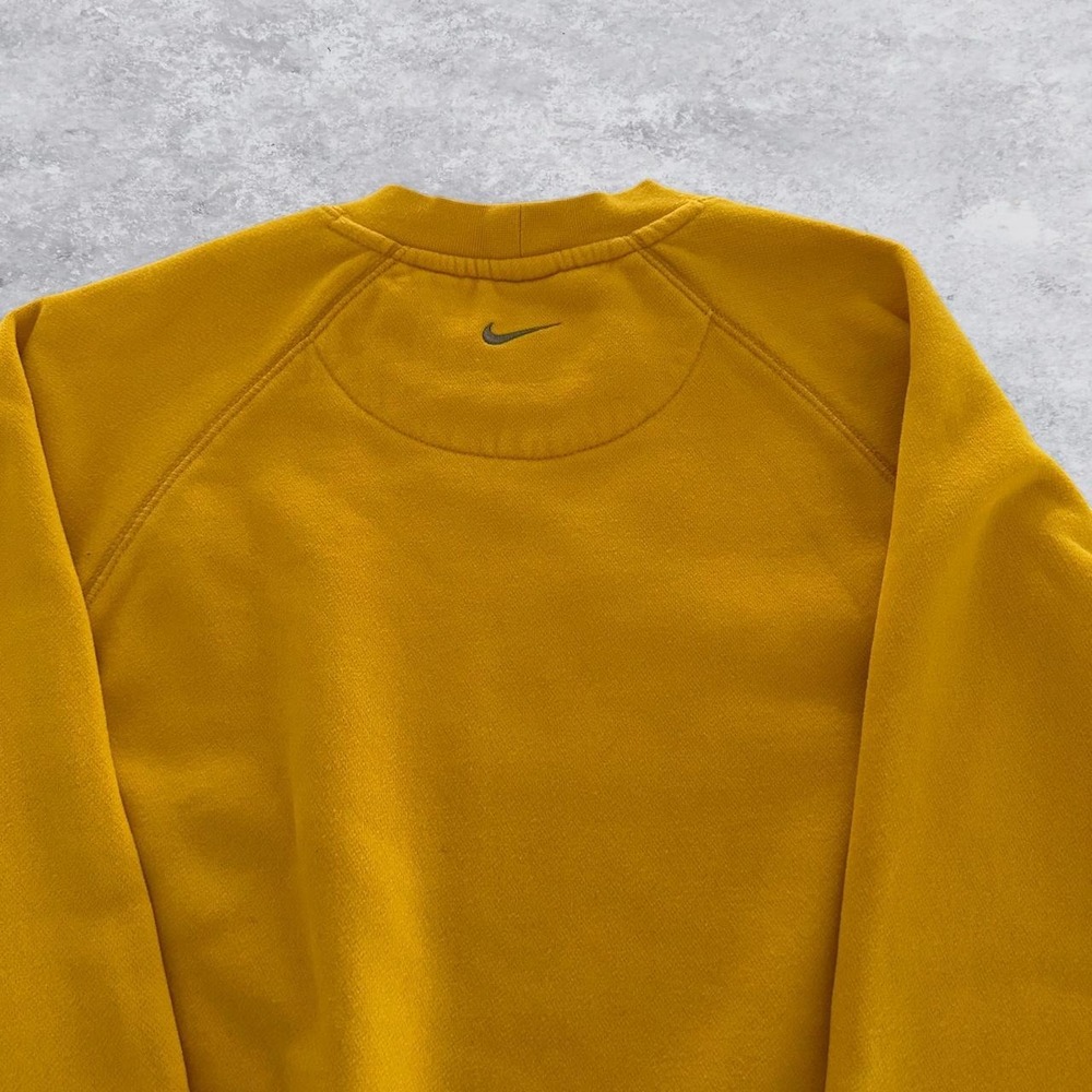 Nike Vintage Mustard Yellow Crewneck Sweatshirt Mens Medium Raglan Gold Fleece